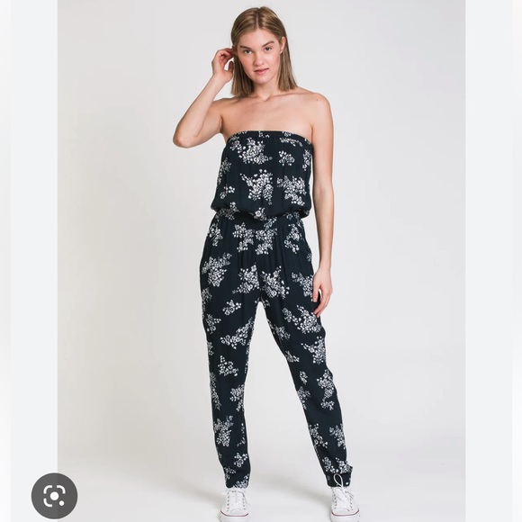 BNWT Harlow Ellie Tube Jumpsuit - Picture 6 of 9